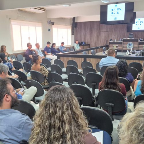 II Encontro Caminhos para a Cidadania reúne especialistas na Câmara de Dumont