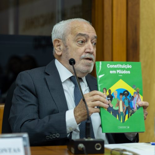 Florian destaca educação legislativa em seminário realizado na última semana
